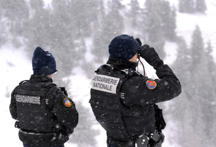 Police on the lookout in the Alps